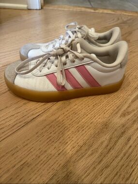 adidas Kids White Sneakers with Pink Stripes and Gum Sole